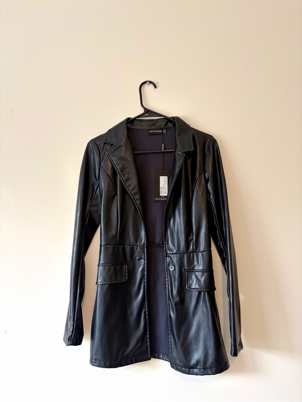 PrettyLittleThing Black Faux Leather Blazer